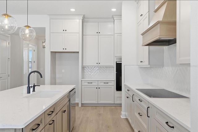 116 BEACHVIEW DRIVE, Ormond By The Sea, FL 32176