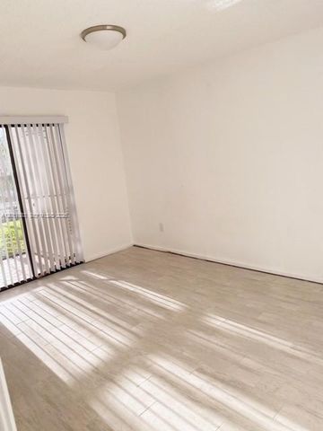 1071 Adams Ave 1071F, Homestead, FL 33034