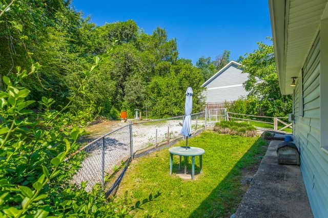 4505 Delashmitt Road, Hixson, TN 37343