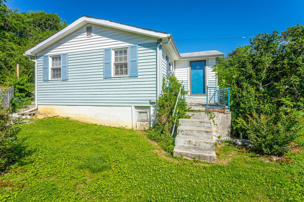 4505 Delashmitt Road, Hixson, TN 37343