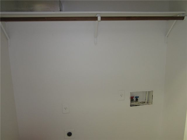 306 Fairway Drive, Bryan, TX 77801