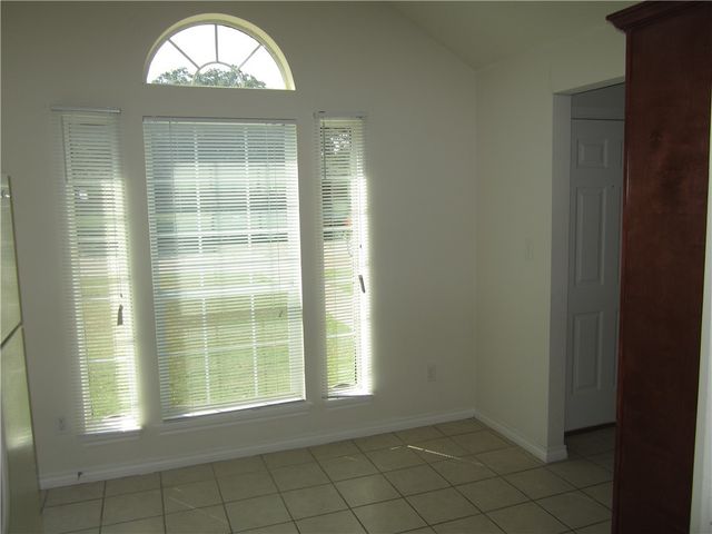 306 Fairway Drive, Bryan, TX 77801