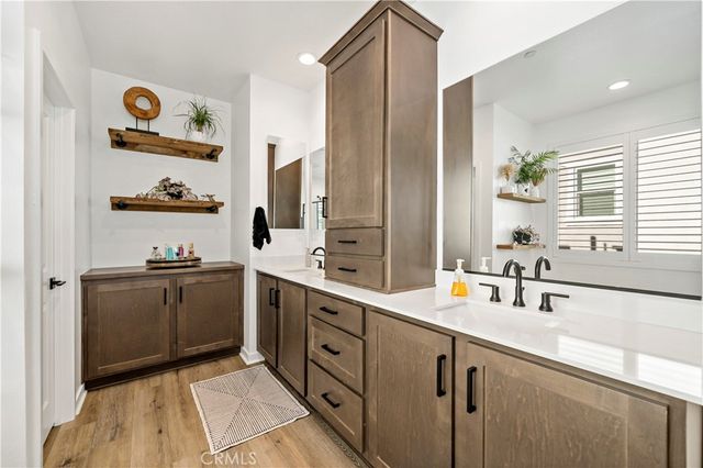 32230 Penstemon Way, Temecula, CA 92591