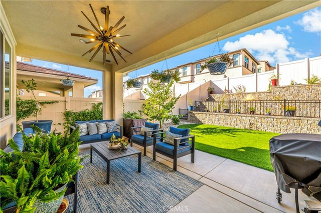 32230 Penstemon Way, Temecula, CA 92591