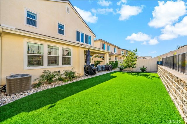 32230 Penstemon Way, Temecula, CA 92591