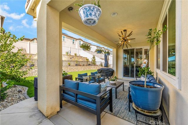 32230 Penstemon Way, Temecula, CA 92591
