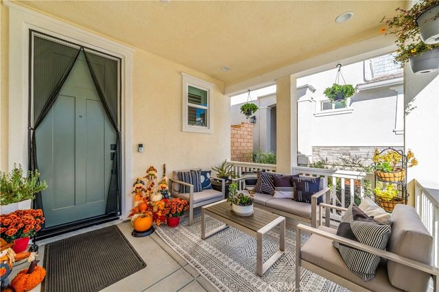 32230 Penstemon Way, Temecula, CA 92591