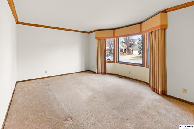 16231 Wright Circle, Omaha, NE 68130