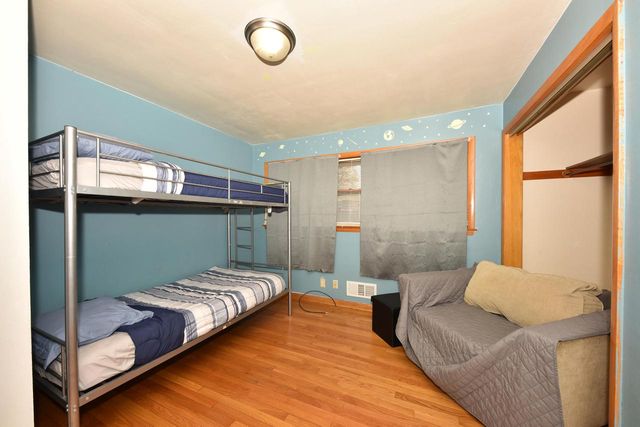 5607 N Argyle AVENUE, Glendale, WI 53209