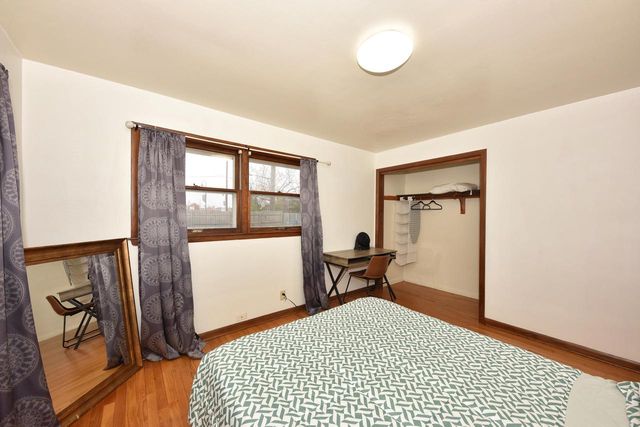 5607 N Argyle AVENUE, Glendale, WI 53209