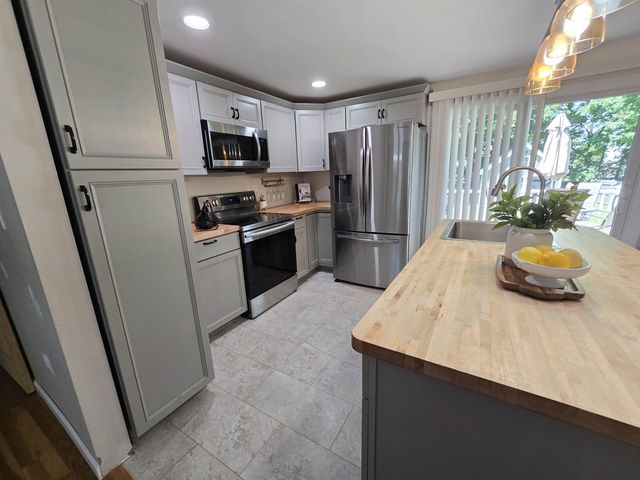 70 Brennan Street, Manchester, NH 03109