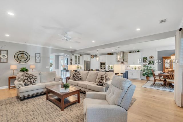 291 Shearwater Point Dr, Bluffton, SC 29909