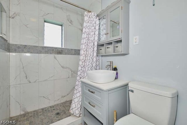 1637 Piney RD, North Fort Myers, FL 33903