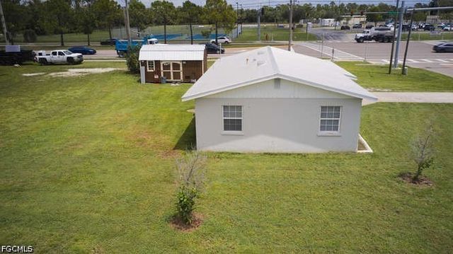 1637 Piney RD, North Fort Myers, FL 33903