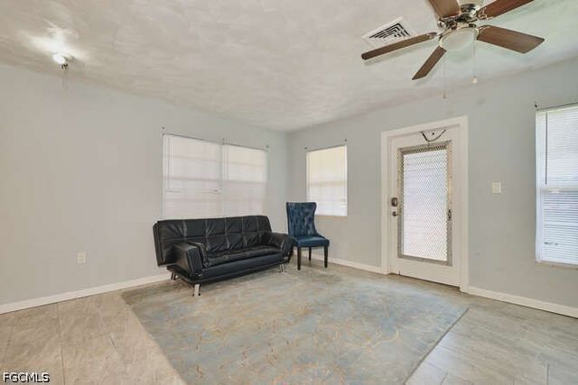 1637 Piney RD, North Fort Myers, FL 33903