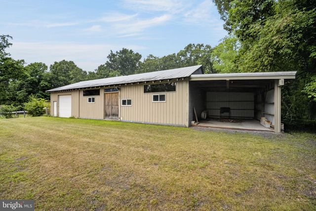 265 QUARRY RD, Ottsville, PA 18942