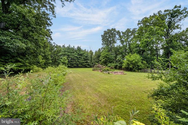 265 QUARRY RD, Ottsville, PA 18942