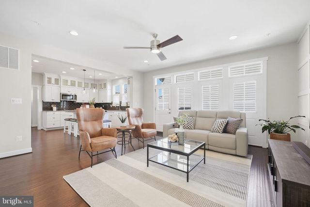 17157 SEA SKIFF WAY, Dumfries, VA 22026