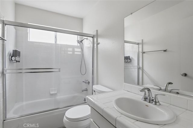 5400 Lindley Avenue 121, Encino, CA 91316