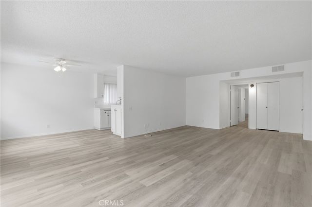5400 Lindley Avenue 121, Encino, CA 91316
