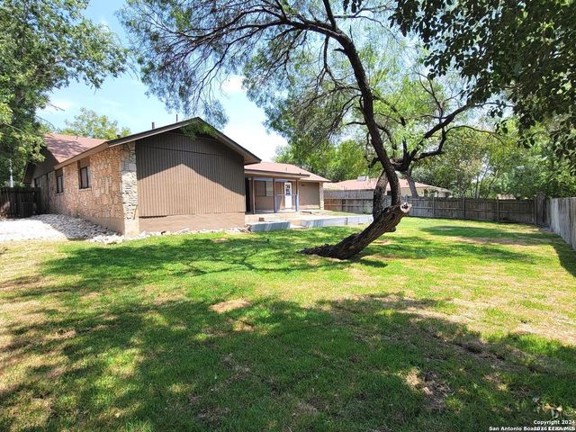 13711 Briarmeadow St, San Antonio, TX 78217