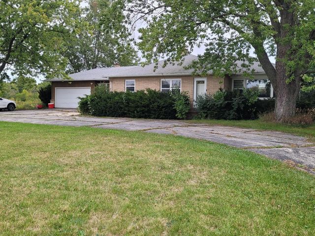 1405 Lewis Avenue, Winthrop Harbor, IL 60096