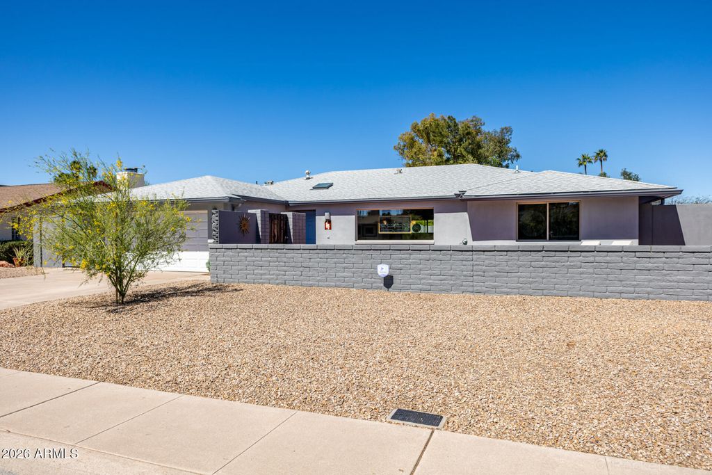 644 E LA JOLLA Drive, Tempe, AZ 85282