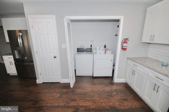 298 N HOOK RD, Pennsville, NJ 08070