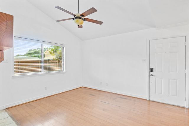 5744 Cedar Creek Drive, Benbrook, TX 76109