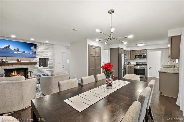 37674 Andrew Drive, Sterling Heights, MI 48312