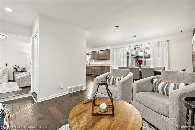 37674 Andrew Drive, Sterling Heights, MI 48312