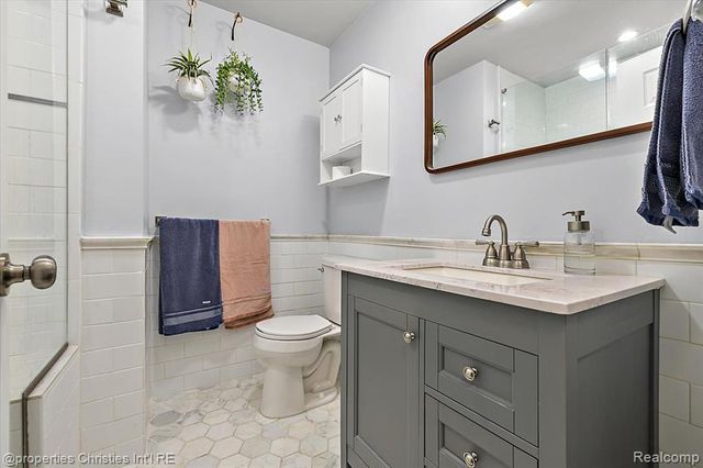 37674 Andrew Drive, Sterling Heights, MI 48312