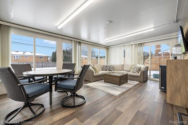 37674 Andrew Drive, Sterling Heights, MI 48312