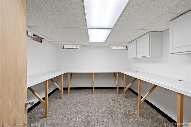 37674 Andrew Drive, Sterling Heights, MI 48312