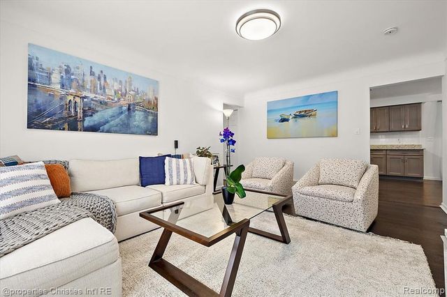 37674 Andrew Drive, Sterling Heights, MI 48312