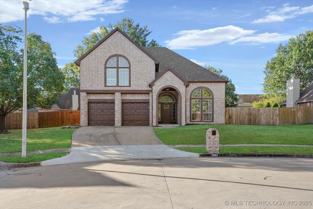 3607 W Boston Court, Broken Arrow, OK 74012