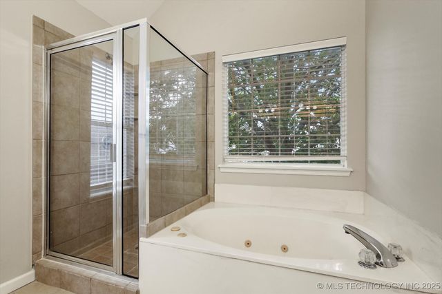 3607 W Boston Court, Broken Arrow, OK 74012