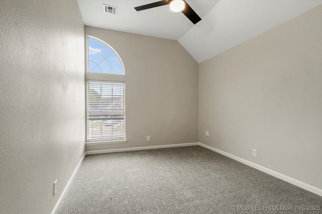 3607 W Boston Court, Broken Arrow, OK 74012