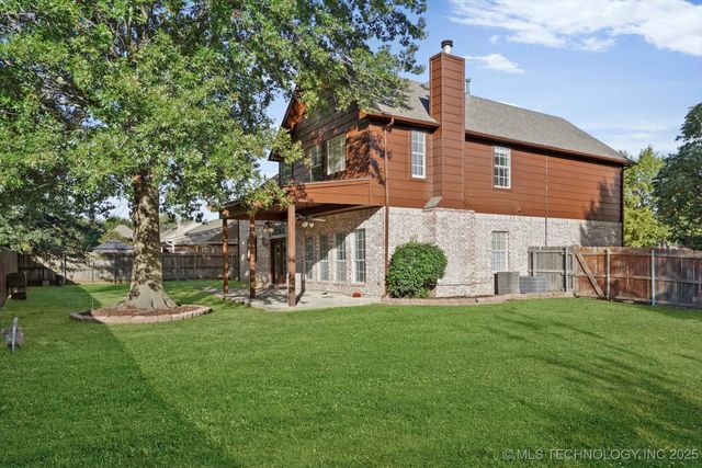 3607 W Boston Court, Broken Arrow, OK 74012