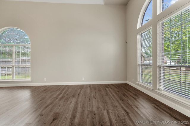 3607 W Boston Court, Broken Arrow, OK 74012