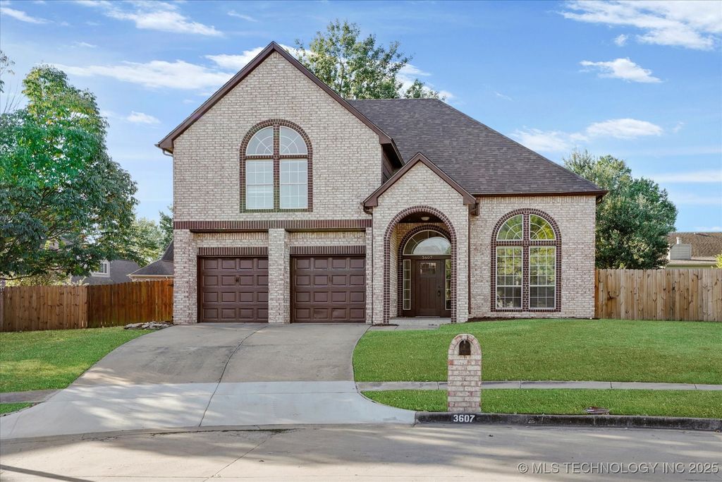3607 W Boston Court, Broken Arrow, OK 74012