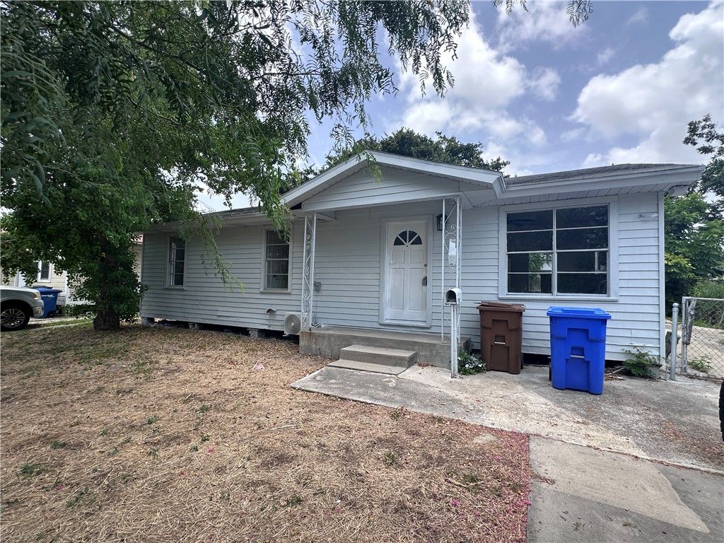 4533 Bluebelle, Corpus Christi, TX 78416
