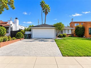 1104 N Screenland Drive, Burbank, CA 91505