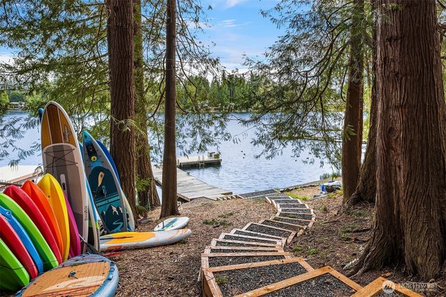 2310 216th Avenue SE, Sammamish, WA 98075