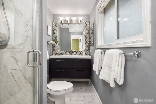 2310 216th Avenue SE, Sammamish, WA 98075