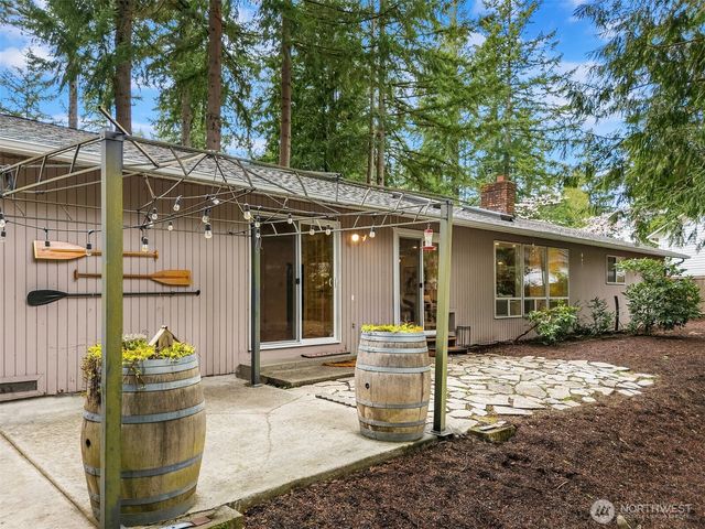 2310 216th Avenue SE, Sammamish, WA 98075