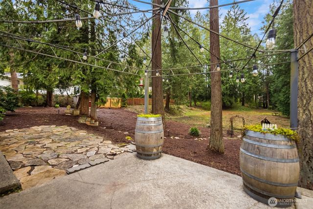 2310 216th Avenue SE, Sammamish, WA 98075