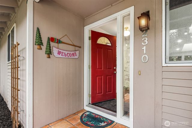 2310 216th Avenue SE, Sammamish, WA 98075