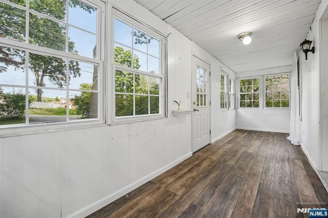 6 Woodlawn Terrace, Randolph Township, NJ 07869