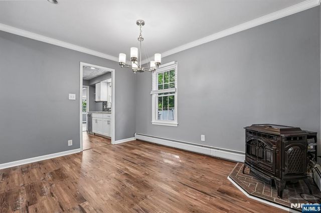 6 Woodlawn Terrace, Randolph Township, NJ 07869